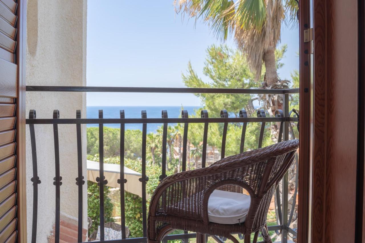 Terrazza Sul Plemmirio Bed & Breakfast Syracuse Eksteriør bilde