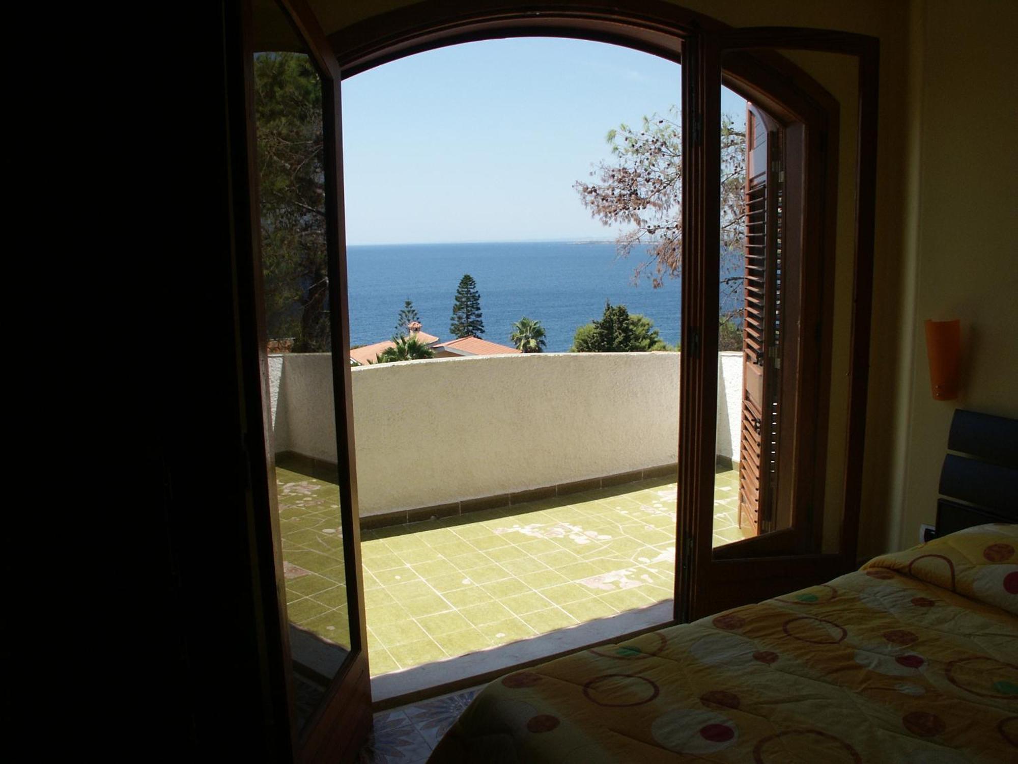 Terrazza Sul Plemmirio Bed & Breakfast Syracuse Eksteriør bilde